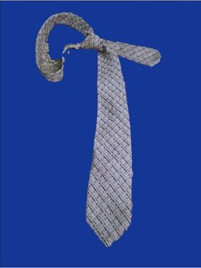 4/$67 Deal! Vintage Christian Dior Monsieur Patterned Tie